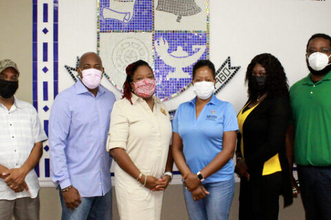 imageedit_7_3903598490
